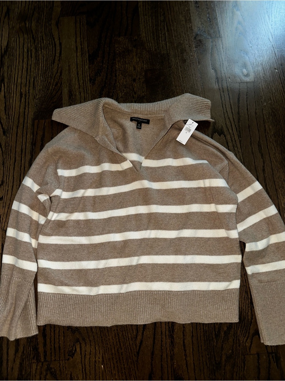 Banana Republic Jonny Collar Sweater size Medium
